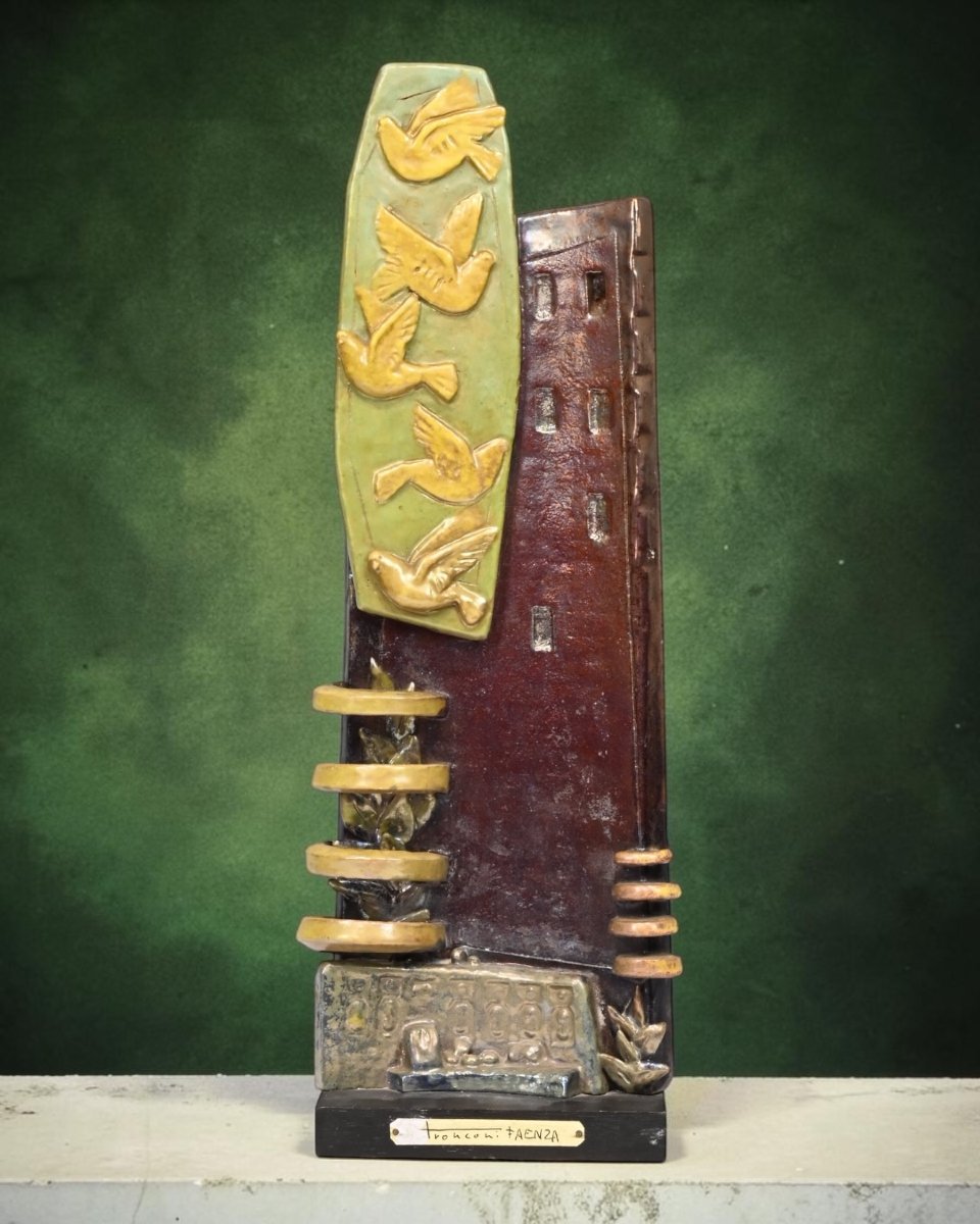Giordano Tronconi - Faenza - Figura in Ceramica Policroma - Italia Seconda Metà XX Secolo 
